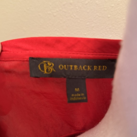Outback Red Short-sleeved Blouse - Medium - Picture 5 of 5